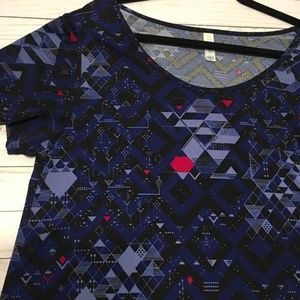 NWT:: Lularoe Classic T XL